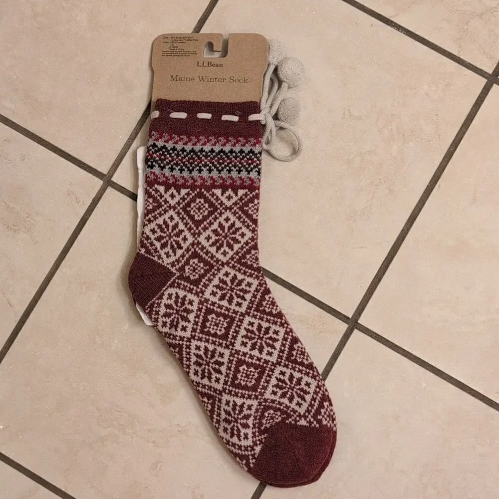 NWT LL Bean Maine Winter Sock Maroon and White Knit with pom poms size L-XL